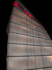 BBI Infotower whtte/red