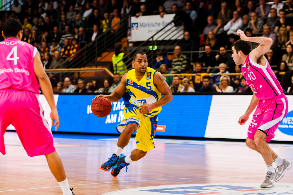 BBL: Enervie Arena - Phoenix Hagen vs. Telekom Baskets Bonn 1/7