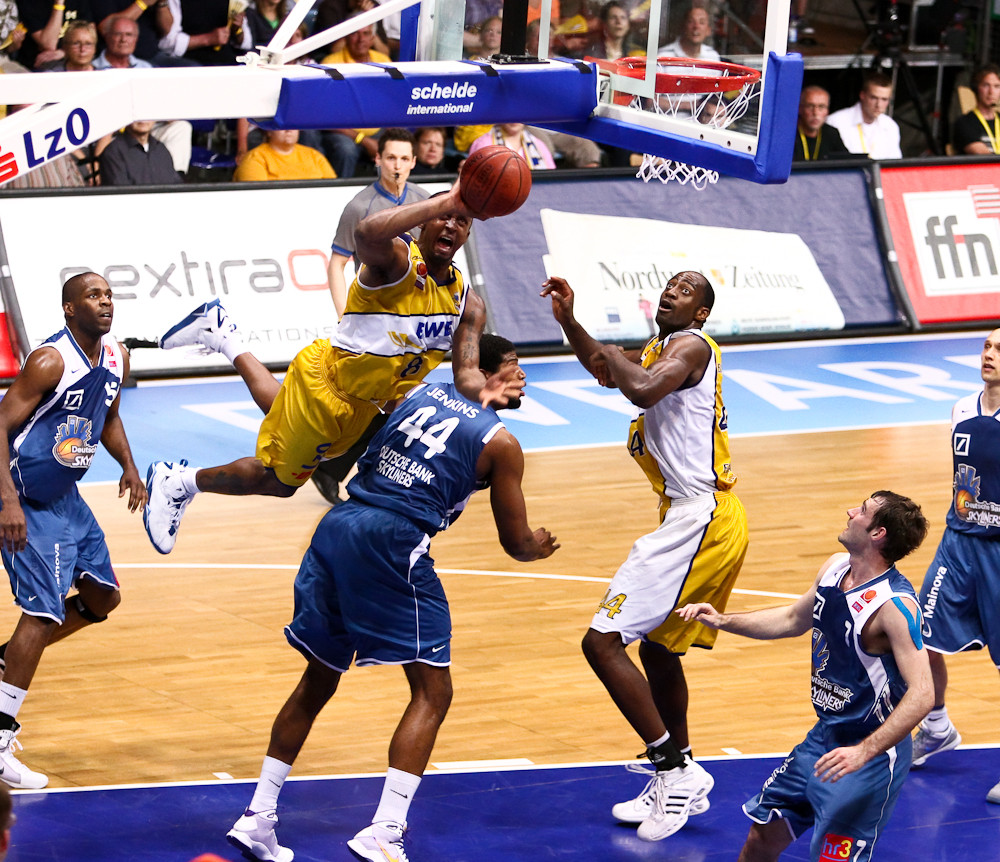 BBL Playoffs Viertelfinale Spiel 3 : EWE Baskets - Frankfurt Skyliners