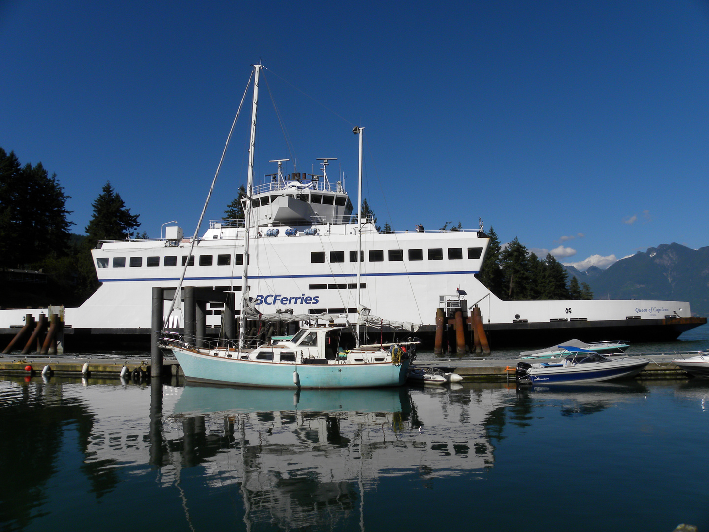 BC FERRY.BOWEN ISLAND.BRITISH COLUMBIA .CANADA.