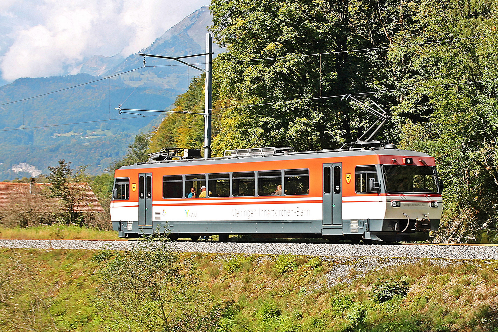 Be 4/4 8 der MIB (Meiringen Innertkirchen Bahn)