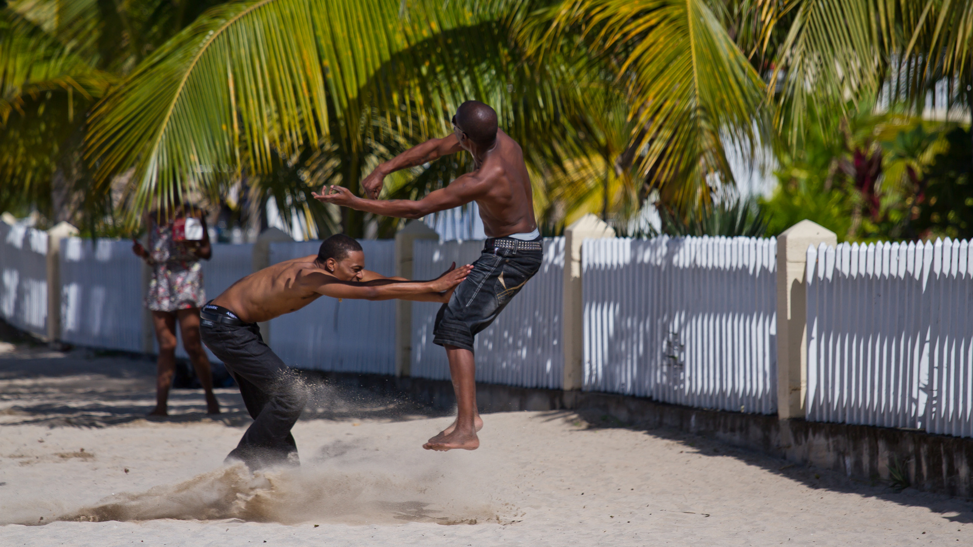 Beach-Action**