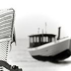 beach basket and boat