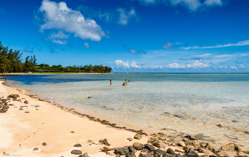 beach by choisy