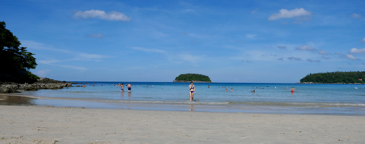 Beach Kata bay