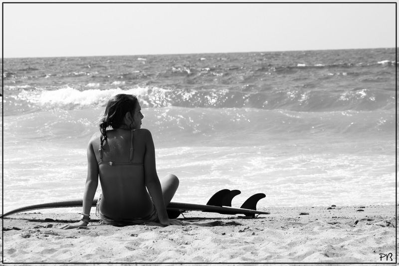 Beach life - Surfer girl 3