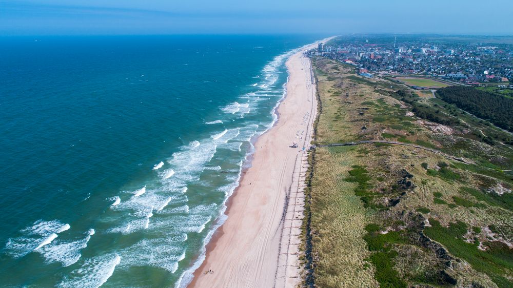 Beach on the northern sea, the island of sylt. Foto & Bild landschaft, bach, fluss & see