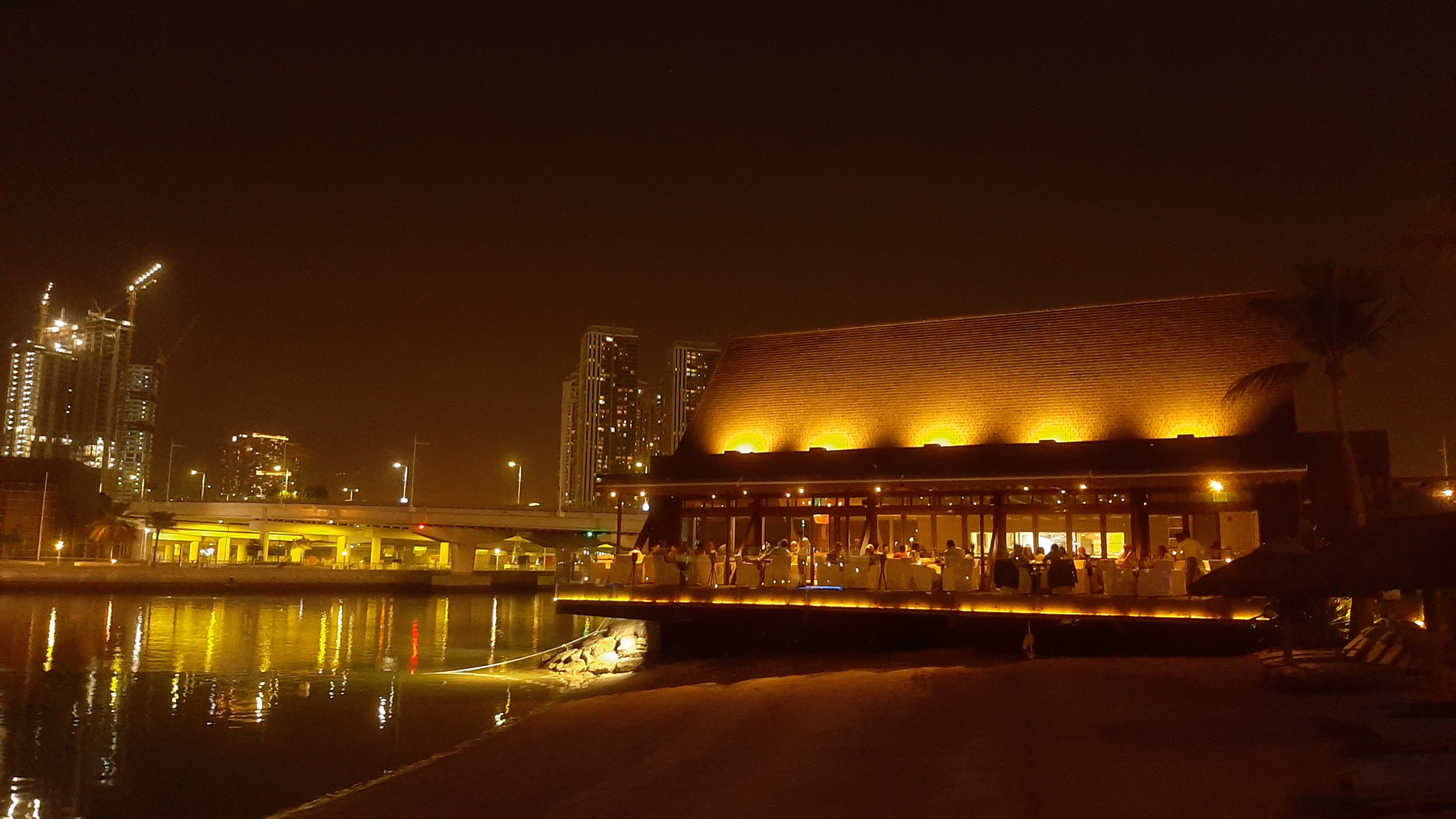 Beach Rotana Abu Dhabi