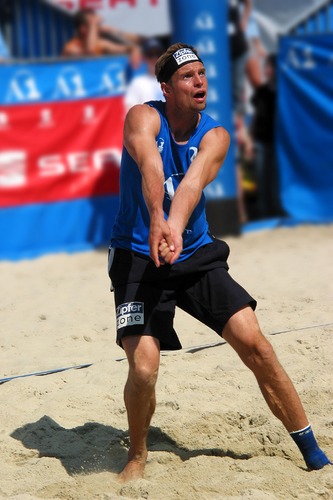 beach volleyball