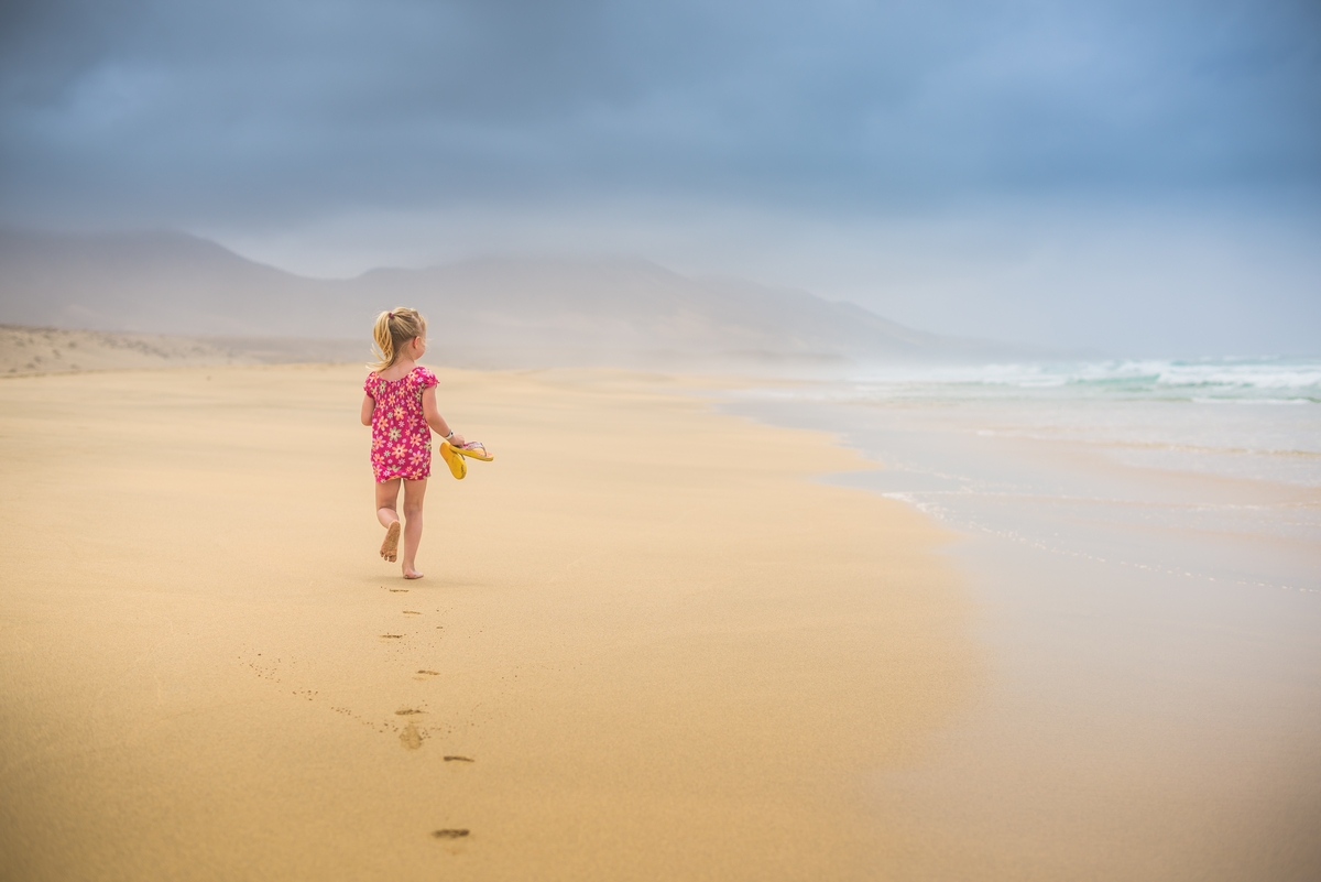 BEACHGIRL