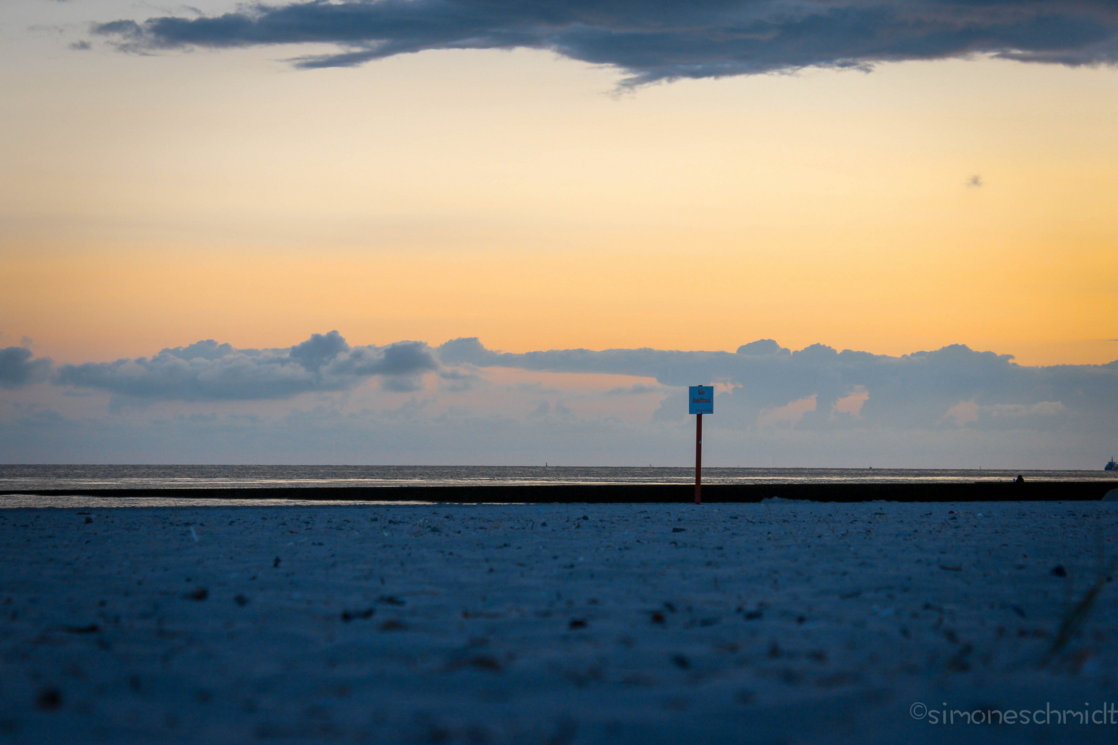 Beach.sun.down.Borkum.