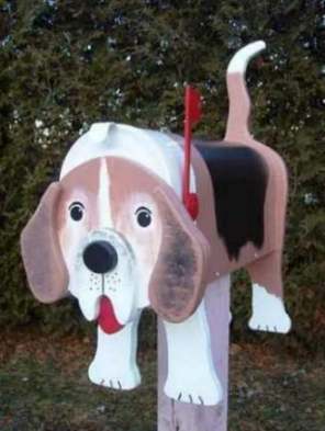 Beagle mailbox