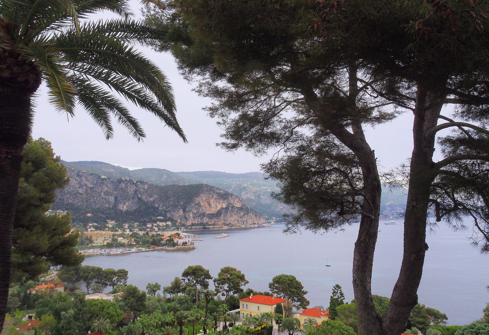 Beaulieu-sur-Mer vu de Saint-Jean-Cap-Ferrat