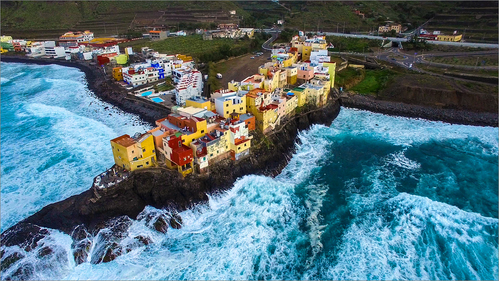 Beautiful Gran Canaria (AERIAL DRONE 4K VIDEO)