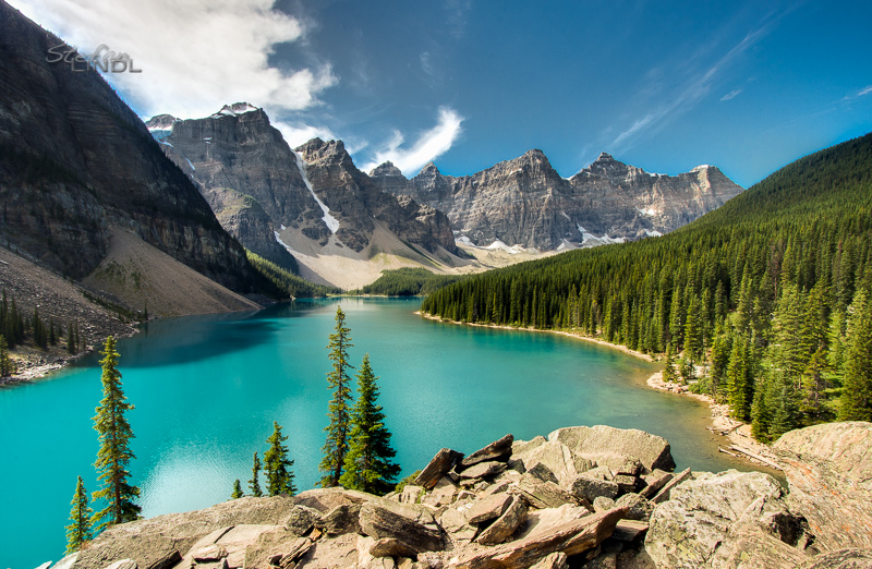 Beautiful Moraine Lake