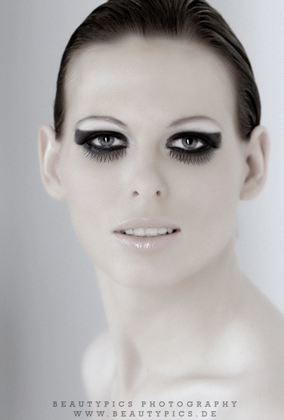 Beautypics und smokey-eyes