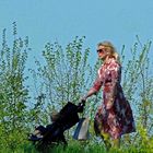  bébé, l'herbe tendre et jolie poussette ...