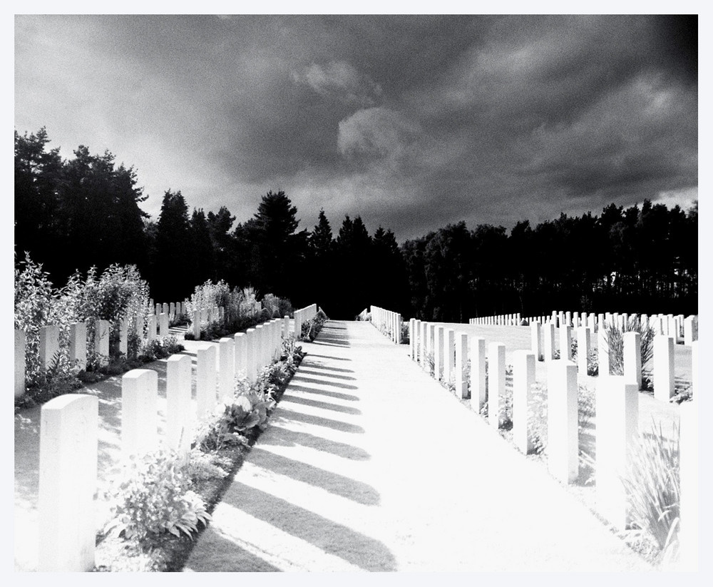 Becklingen War Cemetery