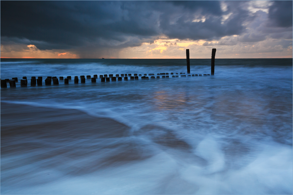 Bedrohliche Wolken über der Nordsee