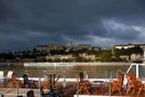 Bedrohlicher Wetter-Morgen in Budapest von Rudolf Wierz 