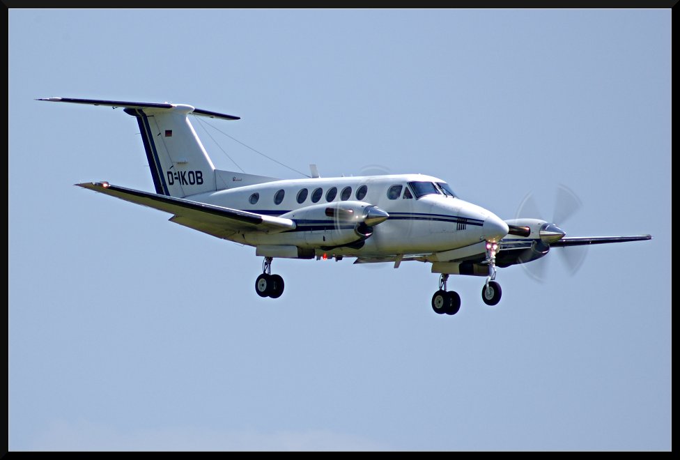 Beech Super King AIR 200