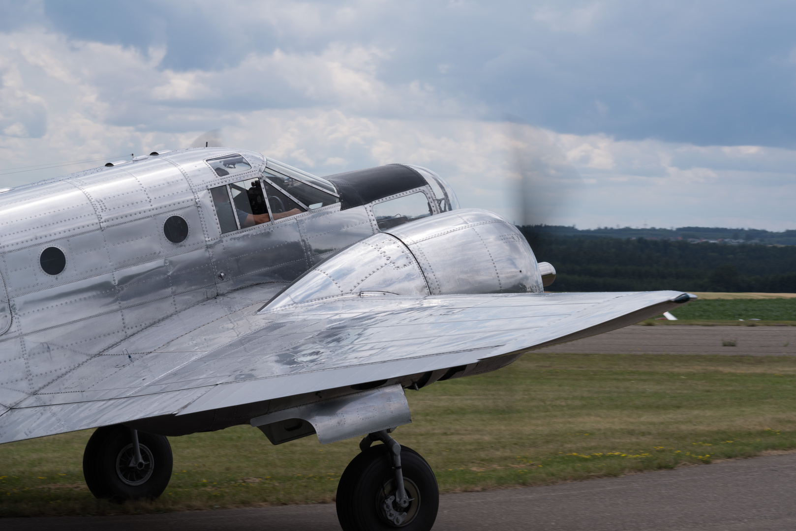 Beechcraft AT-11 N15KK