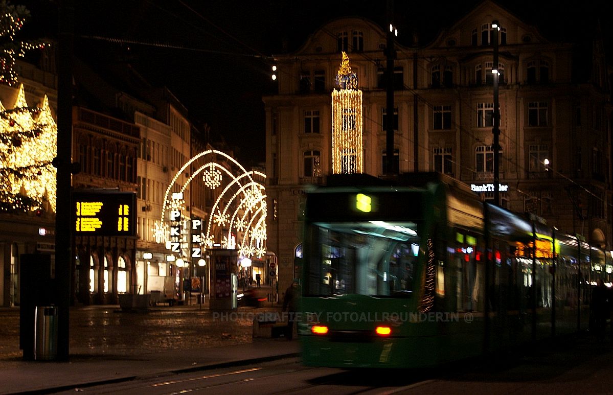 beeilt euch, steigt ein, der bus fährt ....