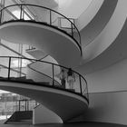 Beeindruckende Treppe im Staatlichen Museum für Kunst und Design in Nürnberg