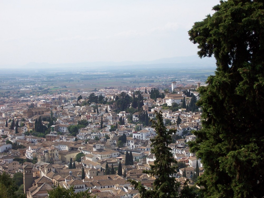 Beeindruckender Blick aus der Alhambra: Granada