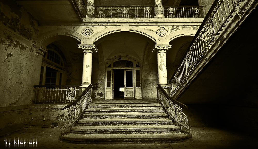 Beelitz Heilstätten - Aufgang Männersanatorium