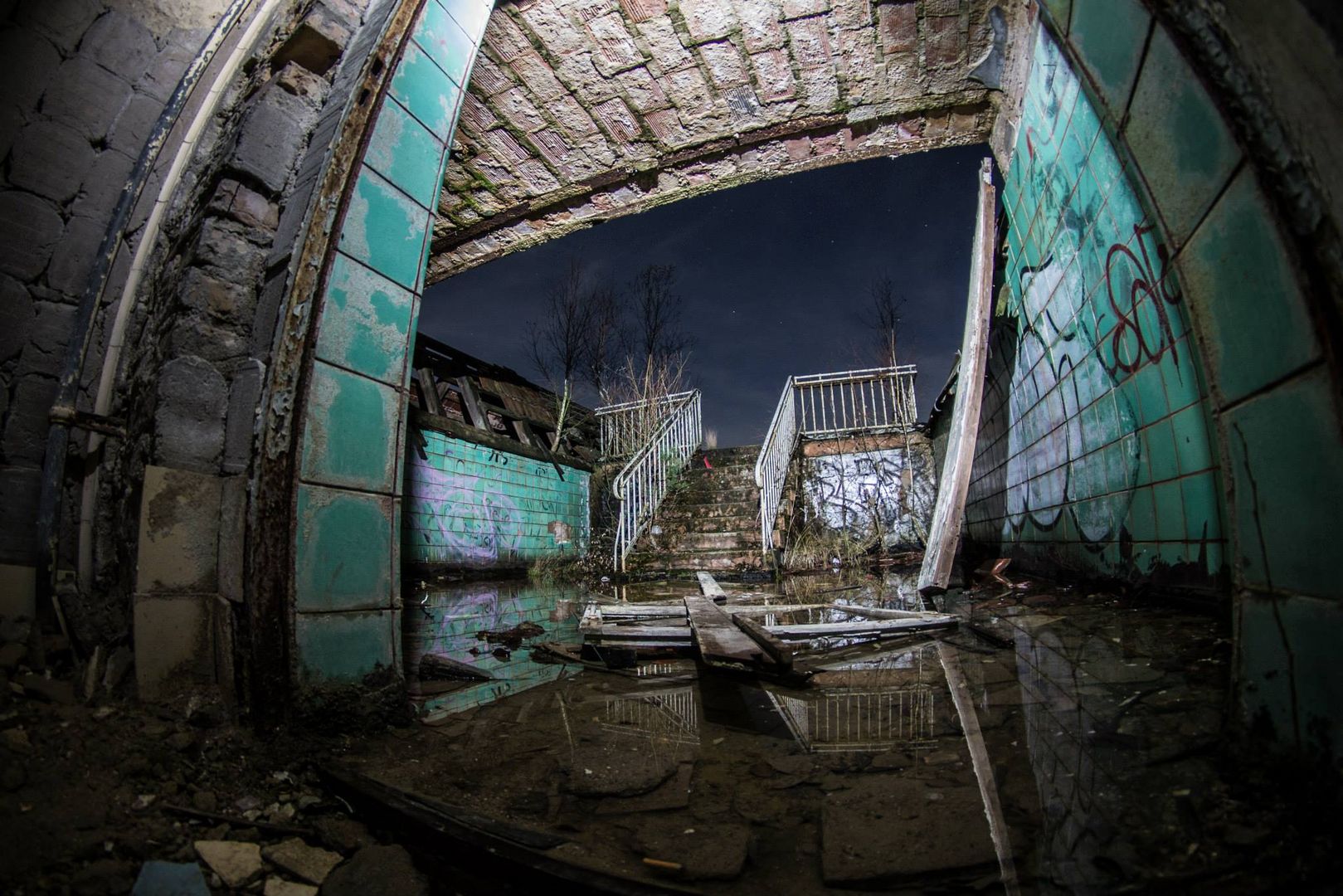 Beelitz Heilstätten bei Nacht