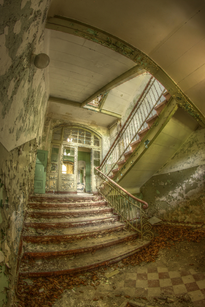 Beelitz Treppe HDR