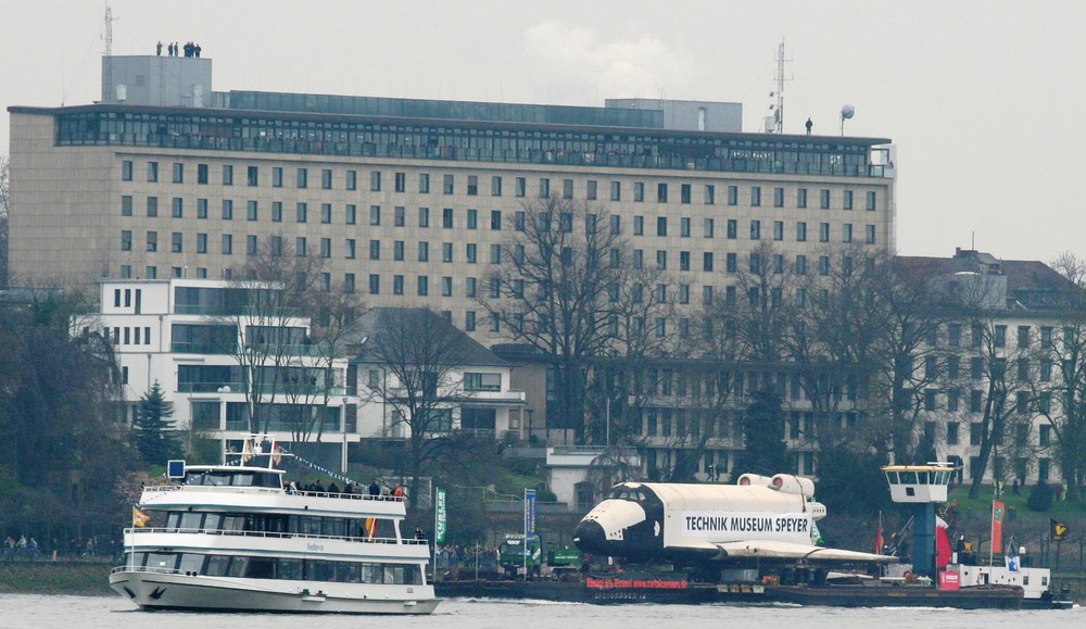 Beethoven flieht vor Schneesturm (Buran)