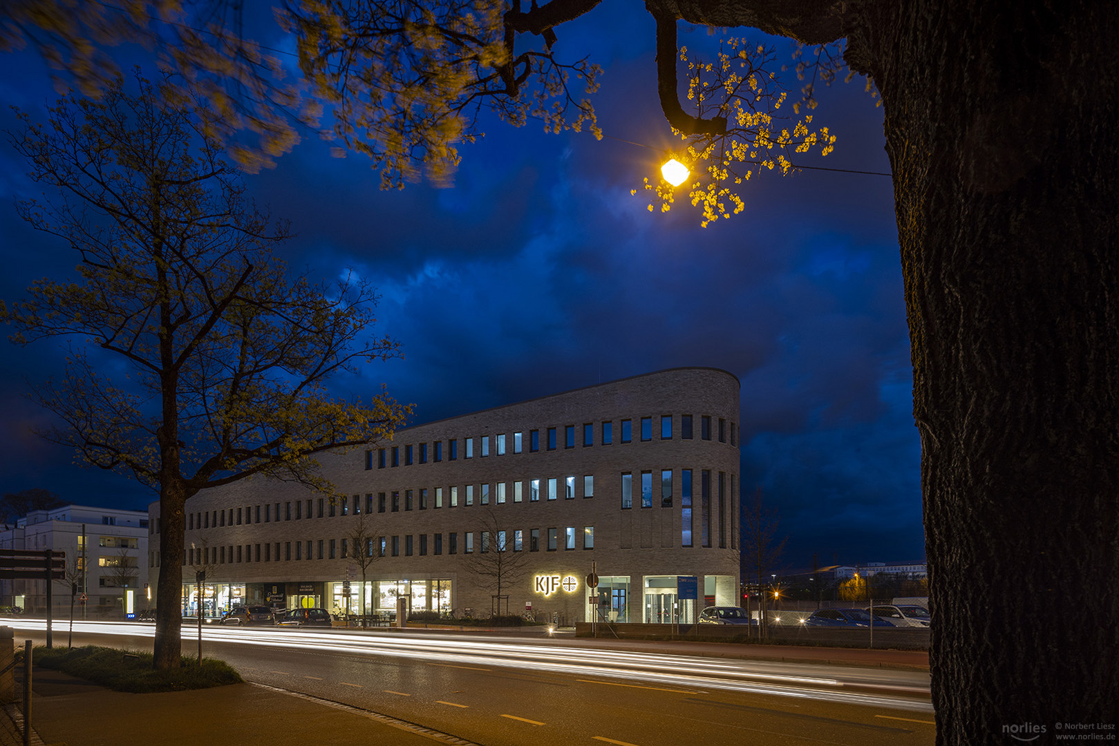 Beethovenpark zur Blauen Stunde