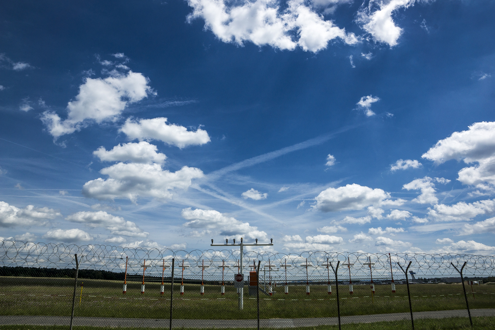 Befeuerung am Flughafen Nürnberg