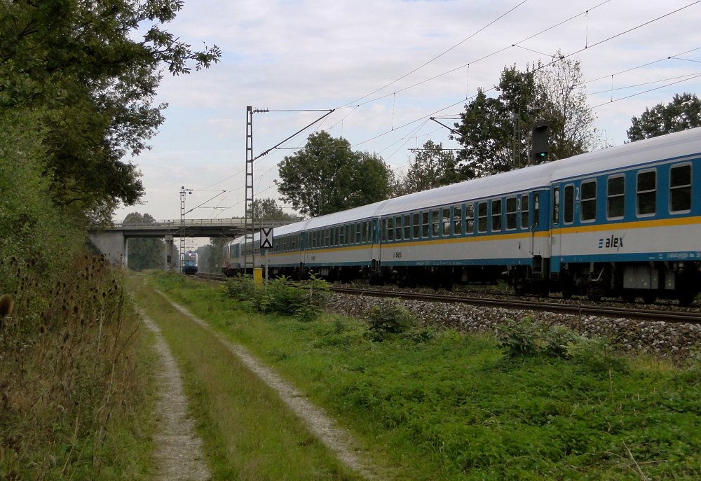 Begegnen sich zwei in der Tiefe des Raums