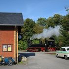 Begegnung am Bahnübergang