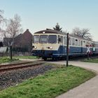 Begegnung am Bahnübergang