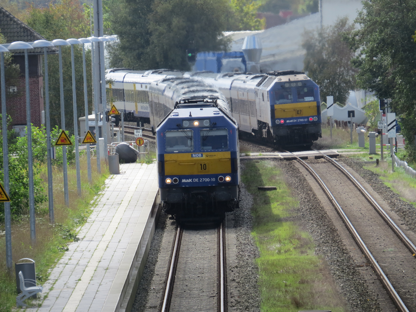 Begegnung am Lundener  Bahnhof