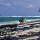 Begegnung am Strand von Anuta, Stanta Cruz Inseln