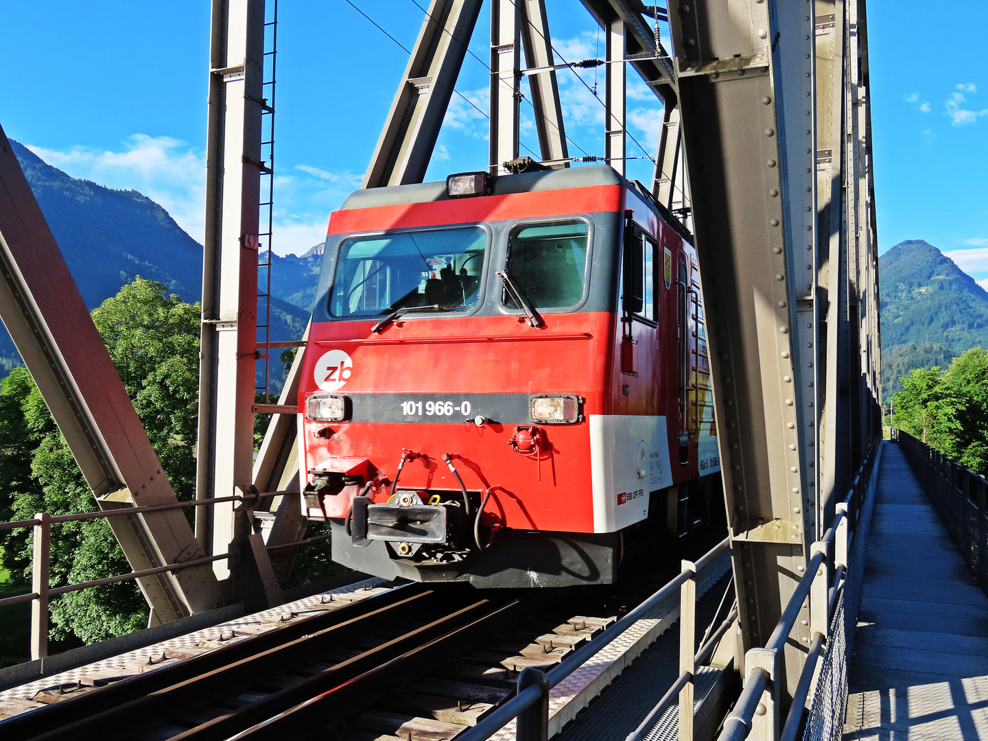 Begegnung auf der Brücke