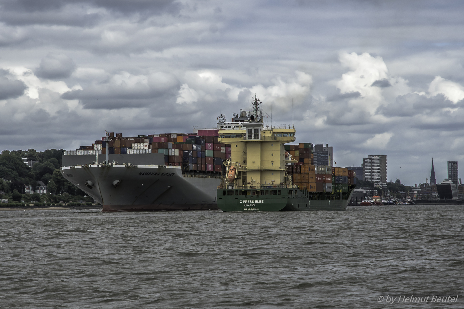 Begegnung auf der Elbe