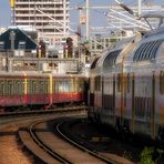 BEGEGNUNG AUF DER STADTBAHN ZWISCHEN JANNOWITZBRÜCKE UND OSTBAHNHOF