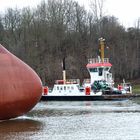 Begegnung Bulker OPTIMA und Fähre Kolberg auf dem Nord-Ostsee-Kanal