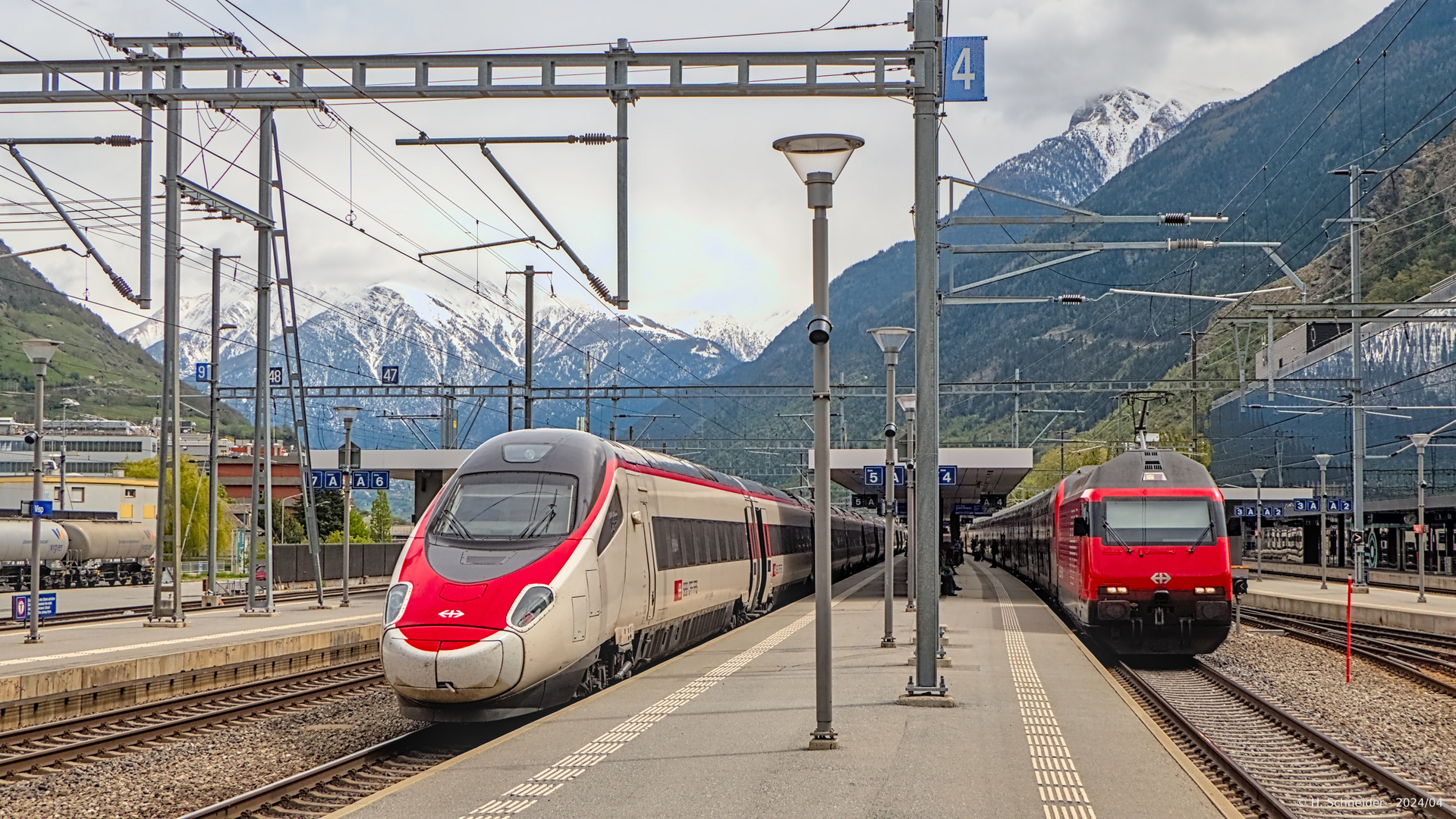 Begegnung im Bahnhof Visp