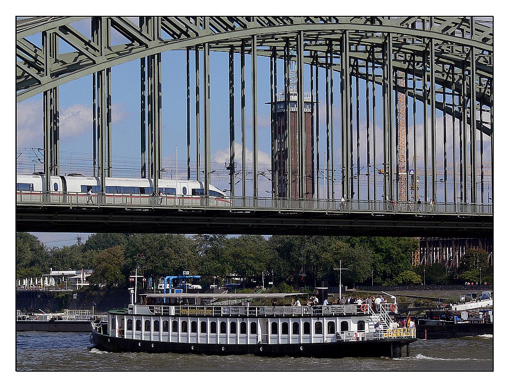 Begegnungen - Köln - Hohenzollernbrücke/Rhein - 30.09.2006/13:10 Uhr