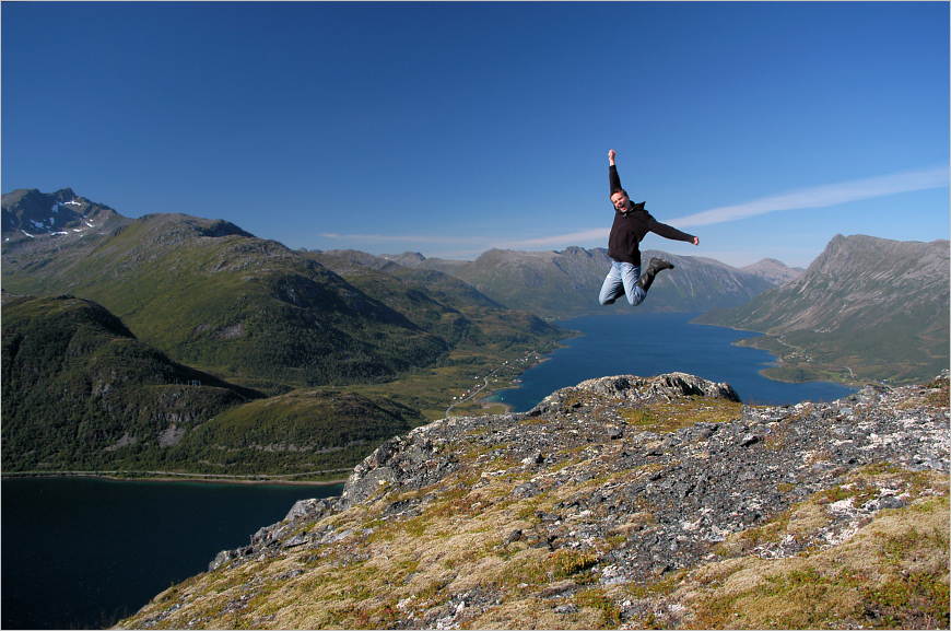 Begeisterungs-Sprung in Norwegen