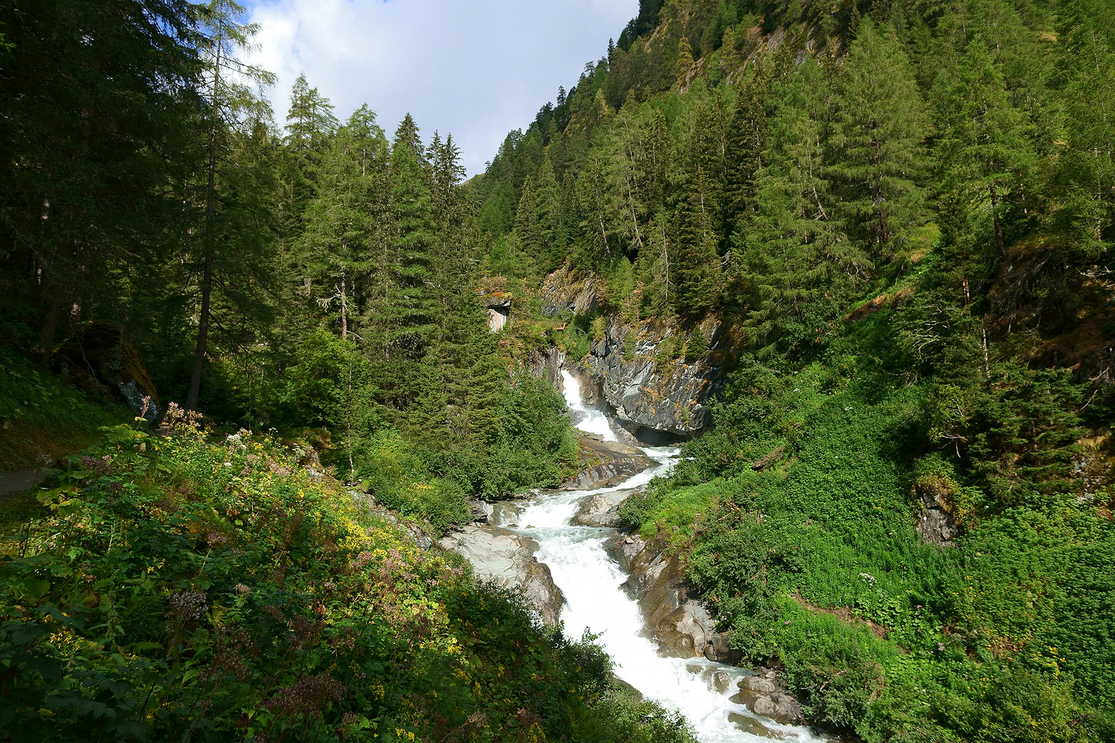 Beginn der Umbalfälle