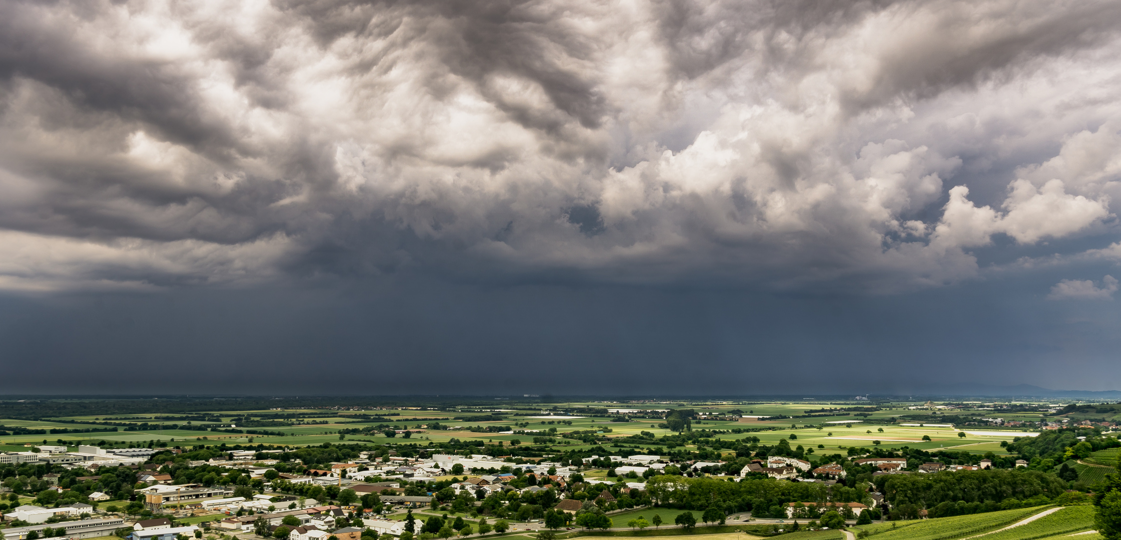 Beginnendes Gewitter im Schwarzwald