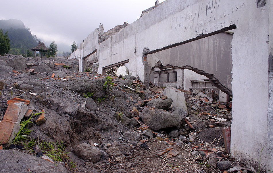 Begraben vom Merapi